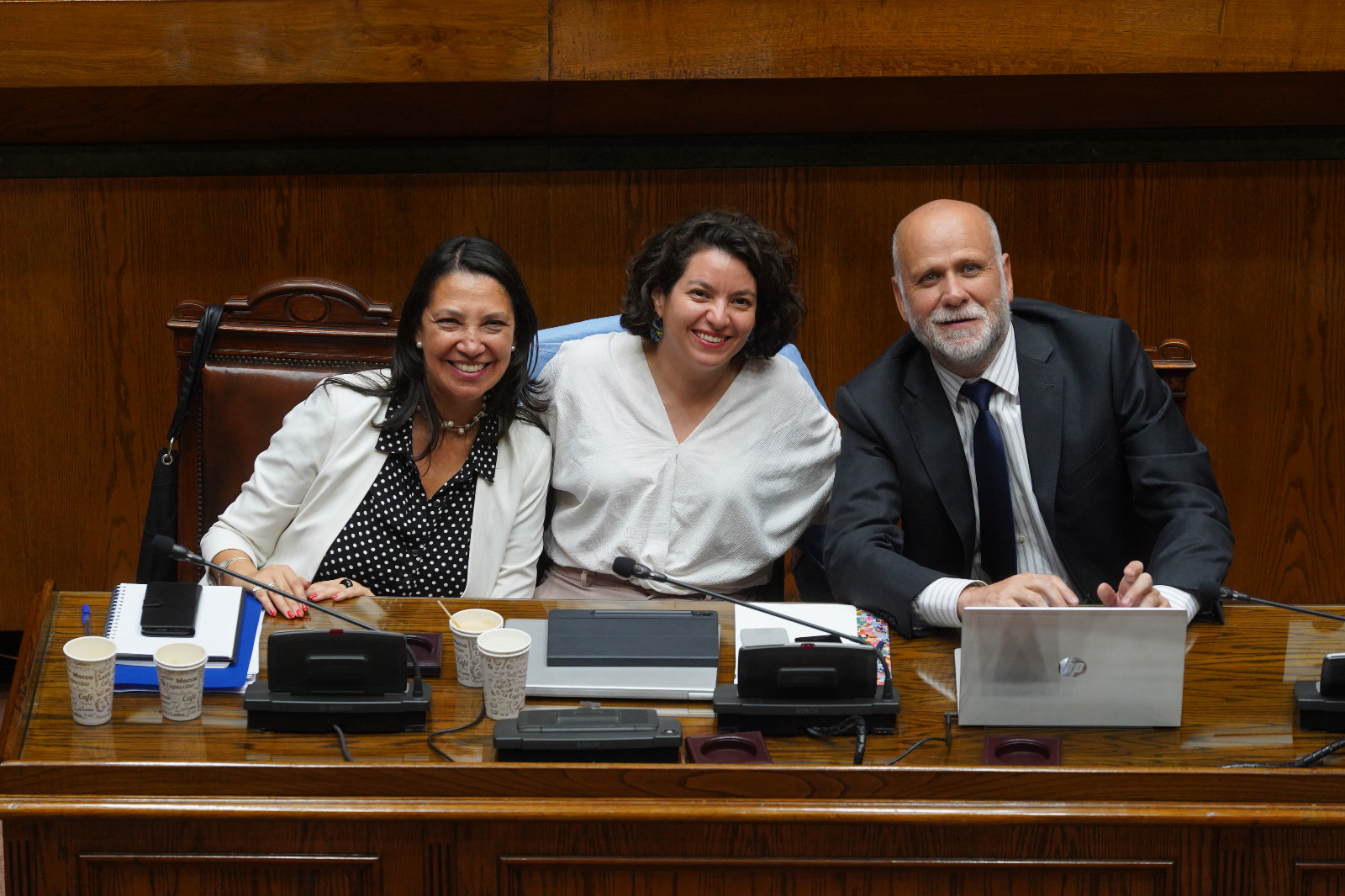 Por unanimidad: Sala del Senado aprueba en general proyecto de ley de ...