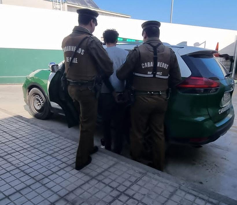 Carabineros del OS9 Antofagasta detiene a sujeto por robo a ...