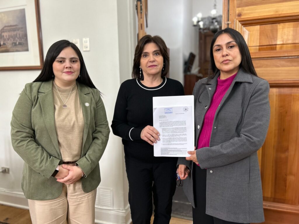 Diputadas del PSC entregan carta al Presidente y solicitan acciones ...