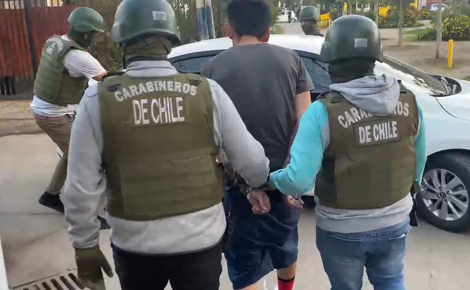 SEBV de Carabineros detuvo a sujeto vinculado a robo con violencia de ...