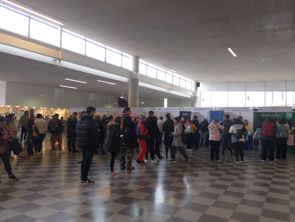 Más de 3 mil personas asistieron a masiva Feria Laboral 2024 – G5noticias