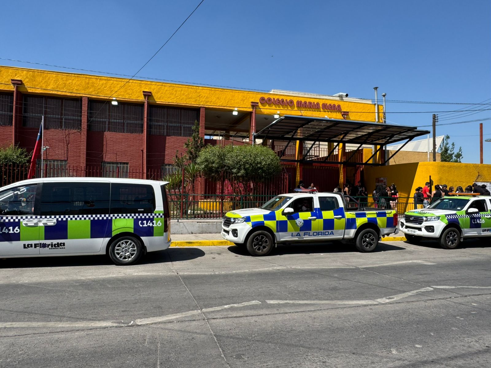 Estudiante de básica cae de tercer piso y se encuentra fuera de peligro ...