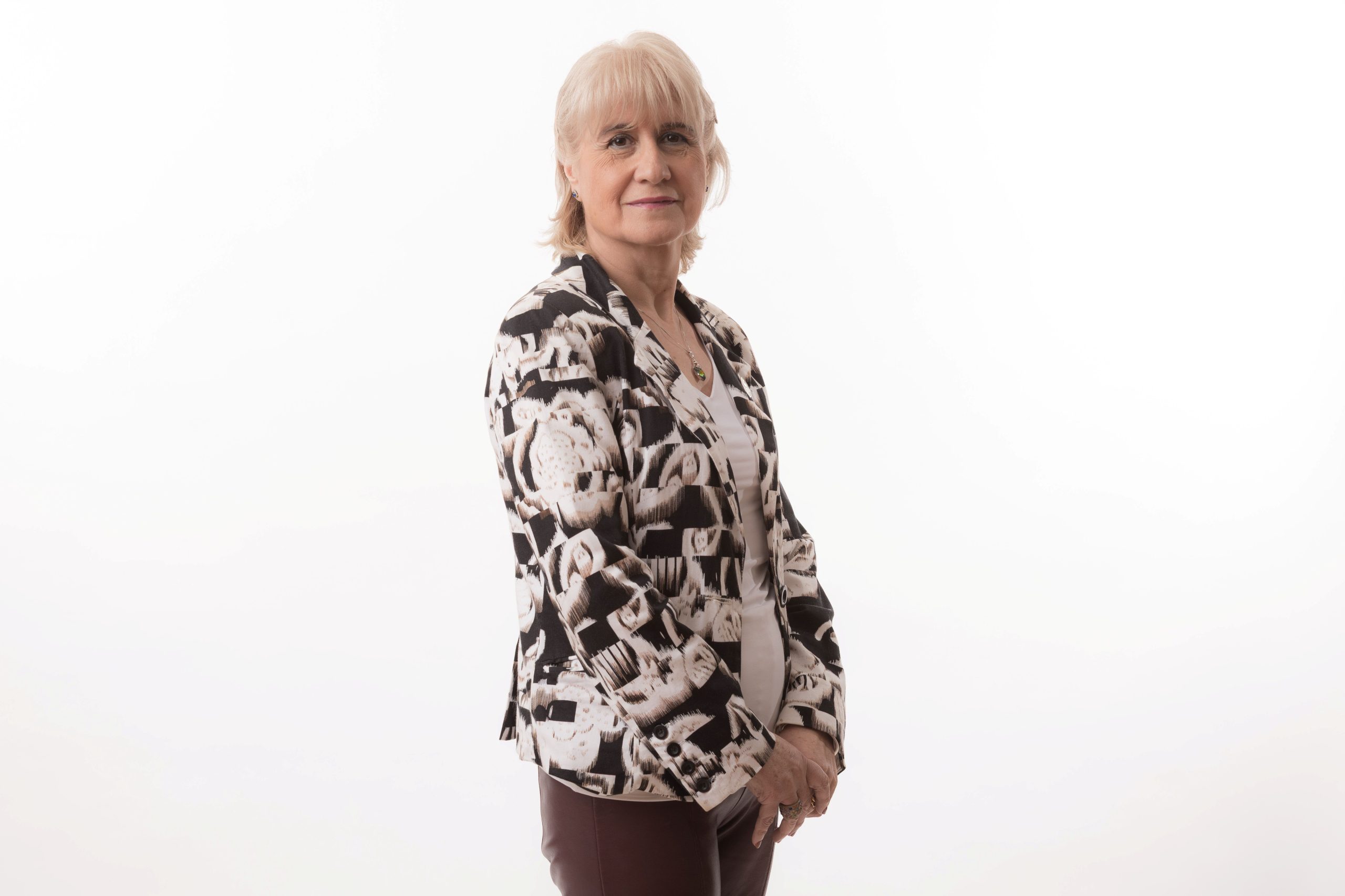 le défi de l’utilisation responsable des produits agrochimiques. Par Ph.D Susana Mayer, directrice du cours de génie civil industriel UDLA Viña del Mar, docteur en durabilité – G5noticias