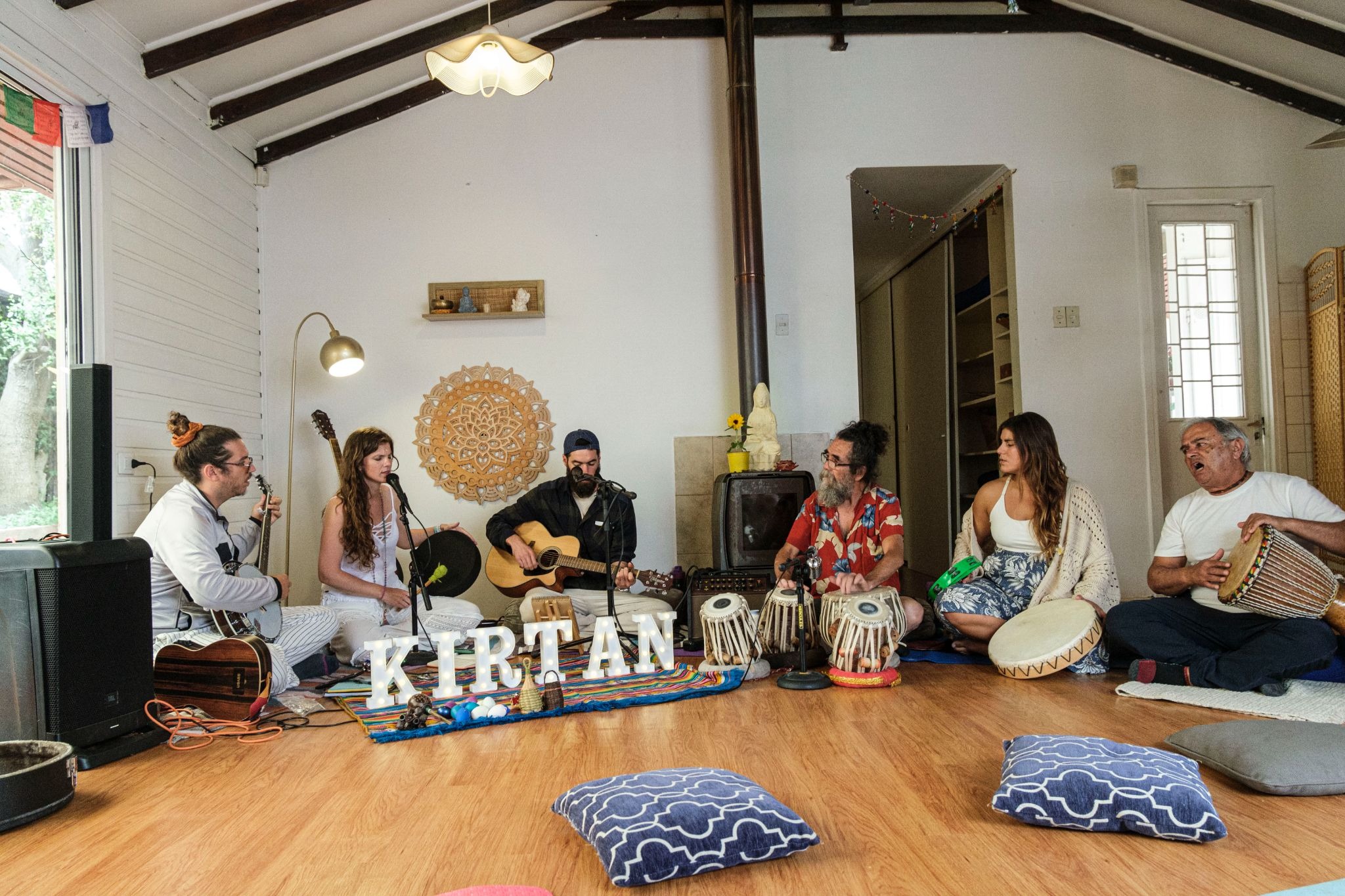 Encuentro colaborativo de canto de mantras y Kirtan reunirá a ...