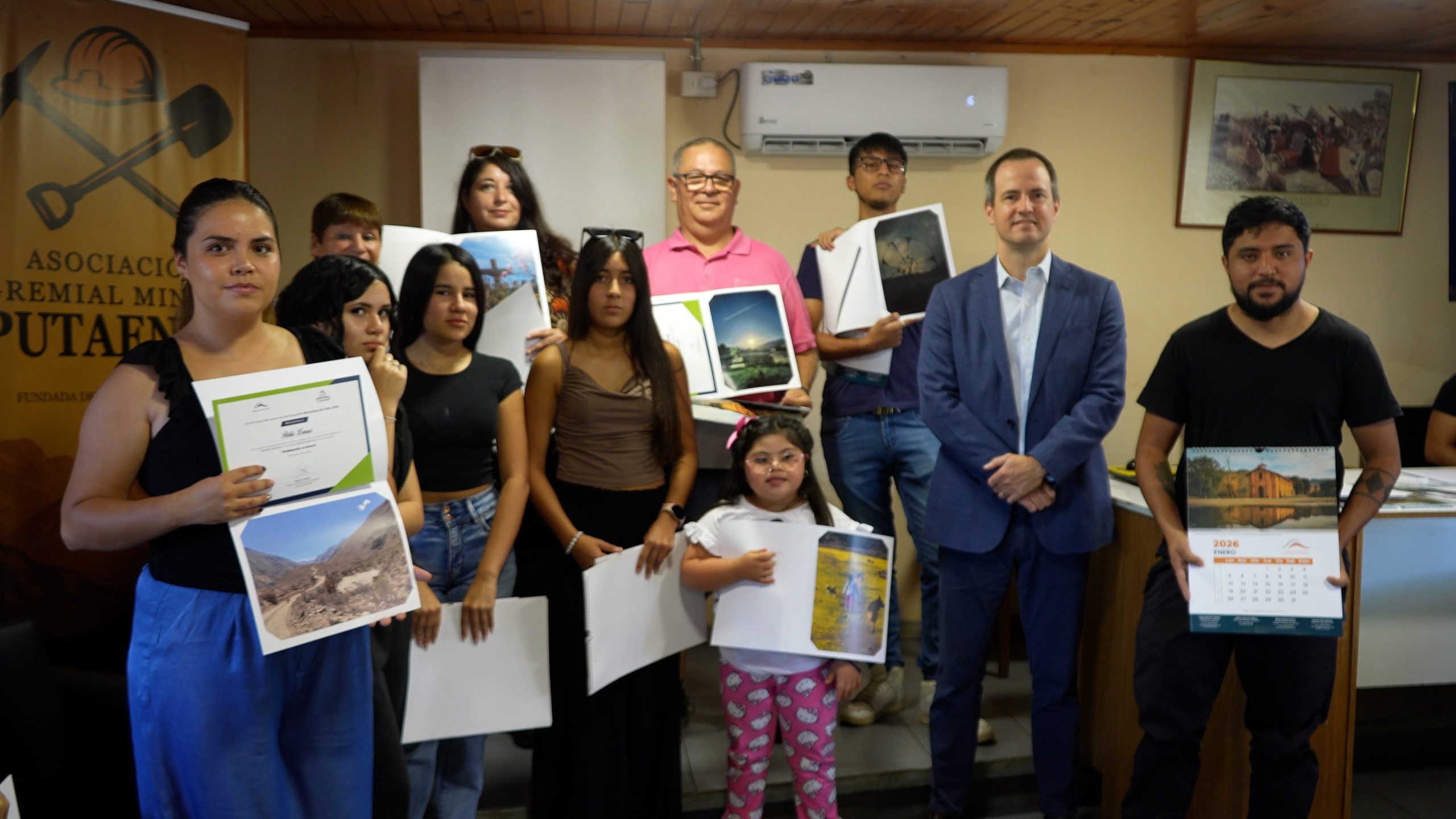 Vizcachitas premió a los ganadores del concurso de fotografía «Memorias ...