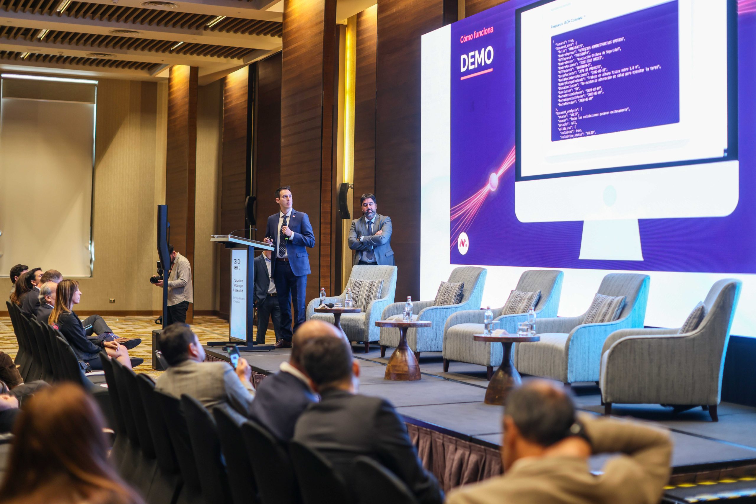 Mine Class presenta VigIA en encuentro tecnológico — G5 Noticias