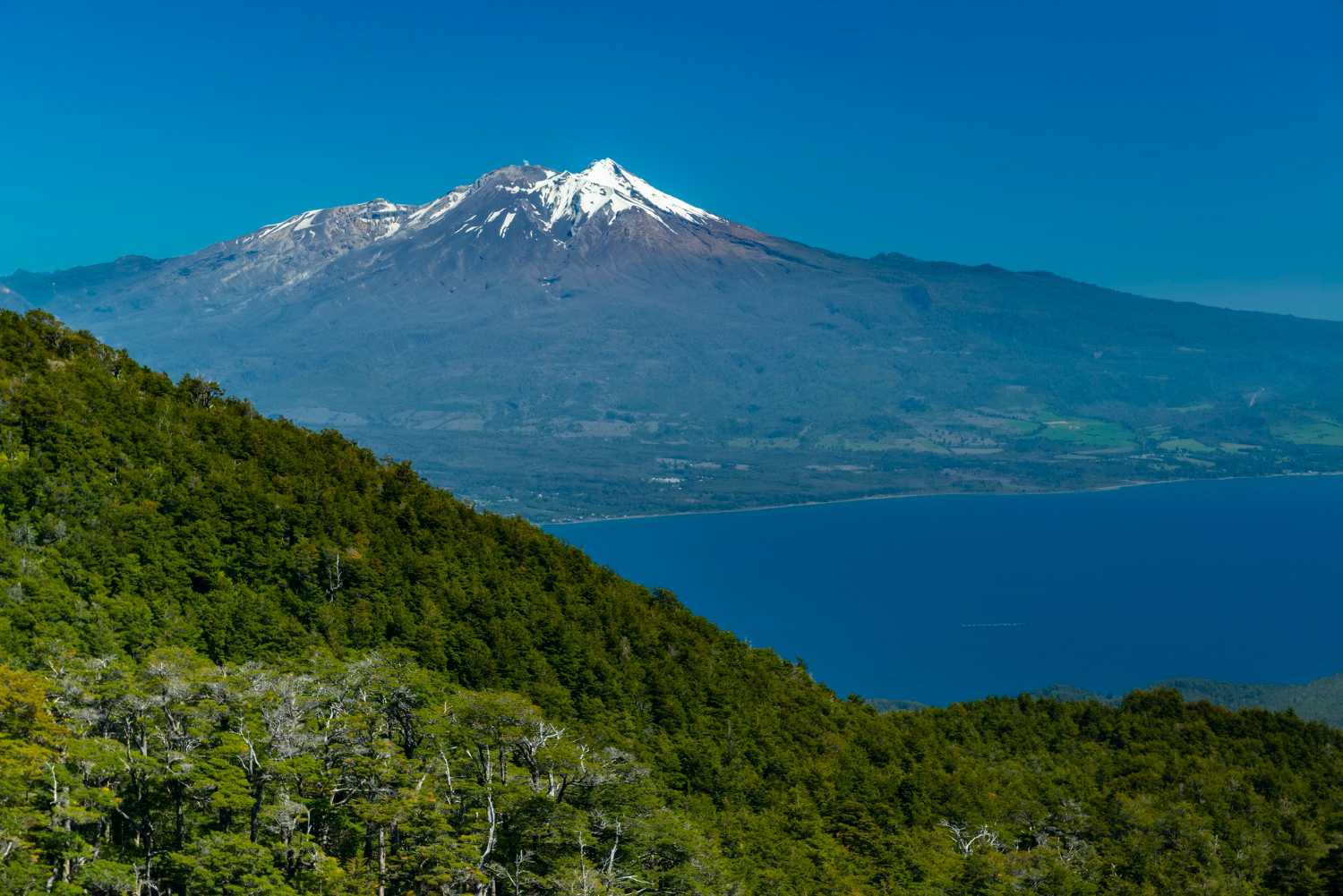 Academic UOH warns that long periods without eruptions do not mean that a volcano is inactive