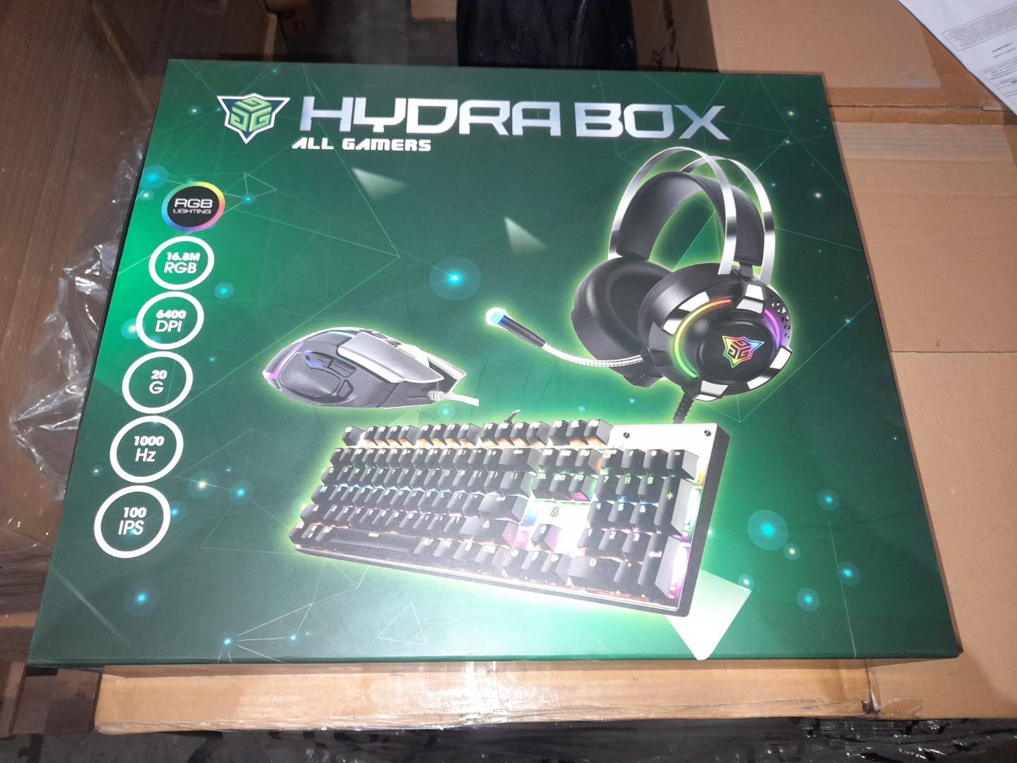 Sets gamers, vinos, coches de bebé y planchas de acero destacan en nueva Subasta Aduanera